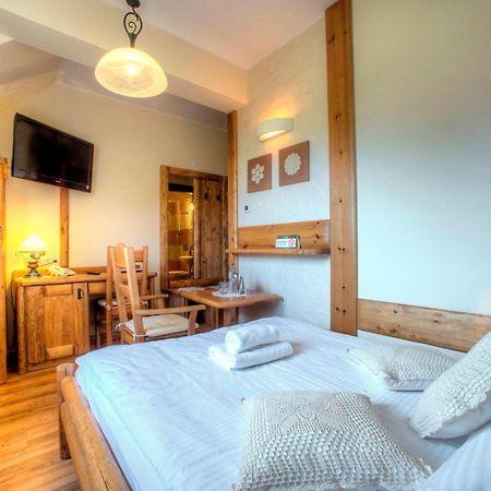 Hotel Carpatia Bieszczadzki Gosciniec Wetlina Cameră foto