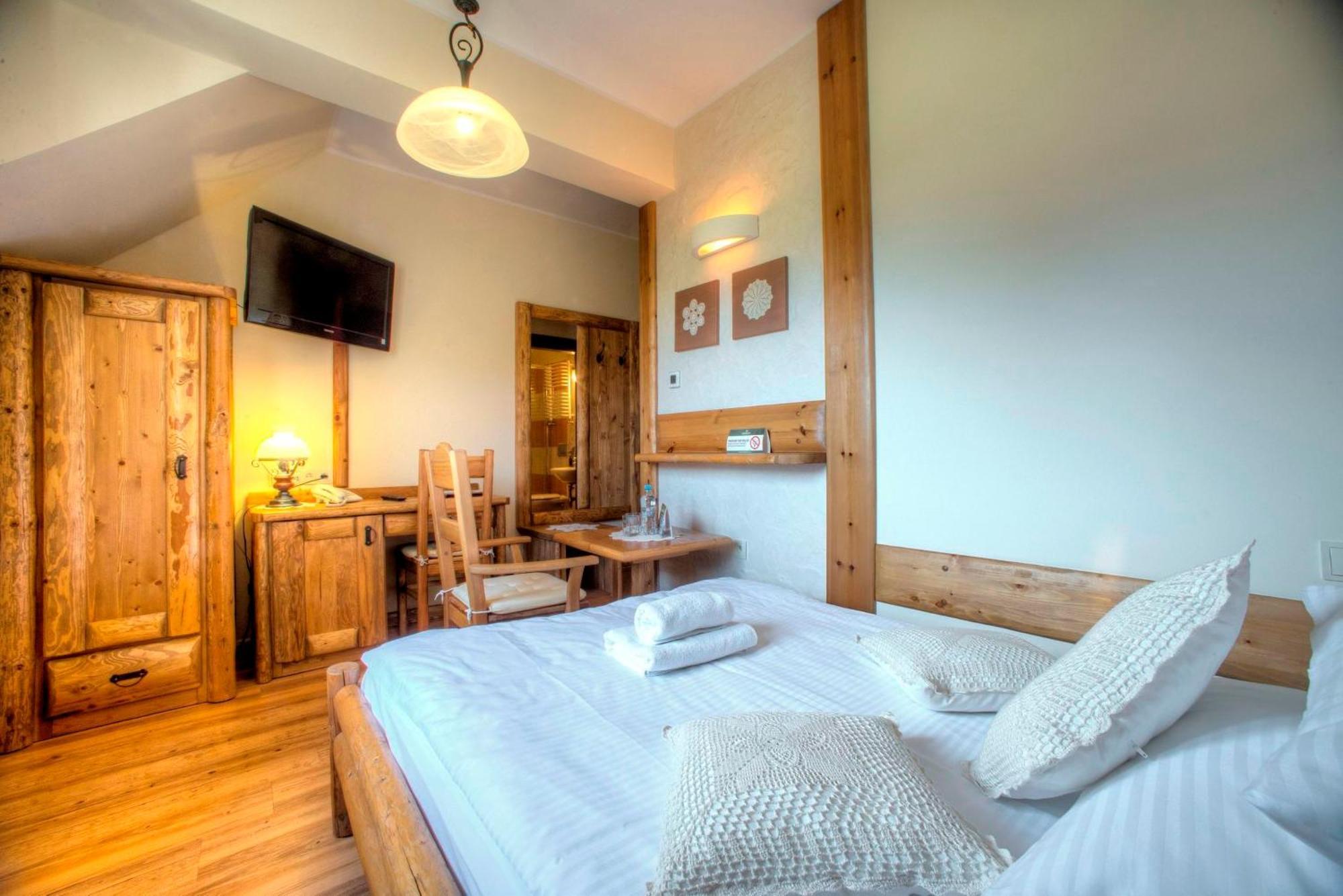 Hotel Carpatia Bieszczadzki Gosciniec Wetlina Cameră foto